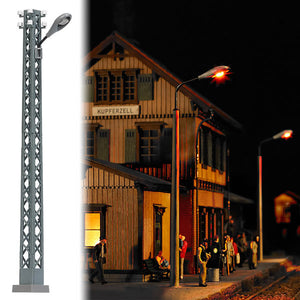 Black Forest® Hobby Supply Co Busch 4131 HO Scale Lattice-Mast Industrial Lamp -- With Teardrop Light Housing — HO Scale