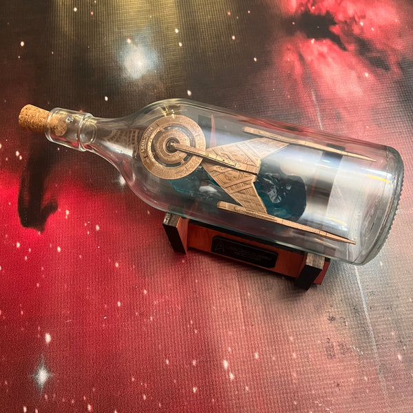 CCHobbyFun Star Trek USS Discovery NCC-1031 Starship in a Bottle