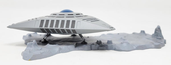 Atlantis Models 5" TR3 UFO with Base Plastic Model Kit