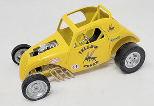 Atlantis Models 1/25 Scale Yellow Fever Competition Coupe Keelers — Plastic model kit