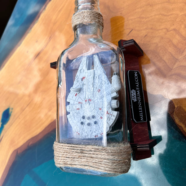 CCHobbyFun Star Wars Millennium Falcon Starship in a Tequila