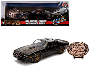 1977 Pontiac Firebird Trans Am Black with Replica Buckle "Smokey and the Bandit" (1977) Movie "Hollywood Rides" Series 1/24