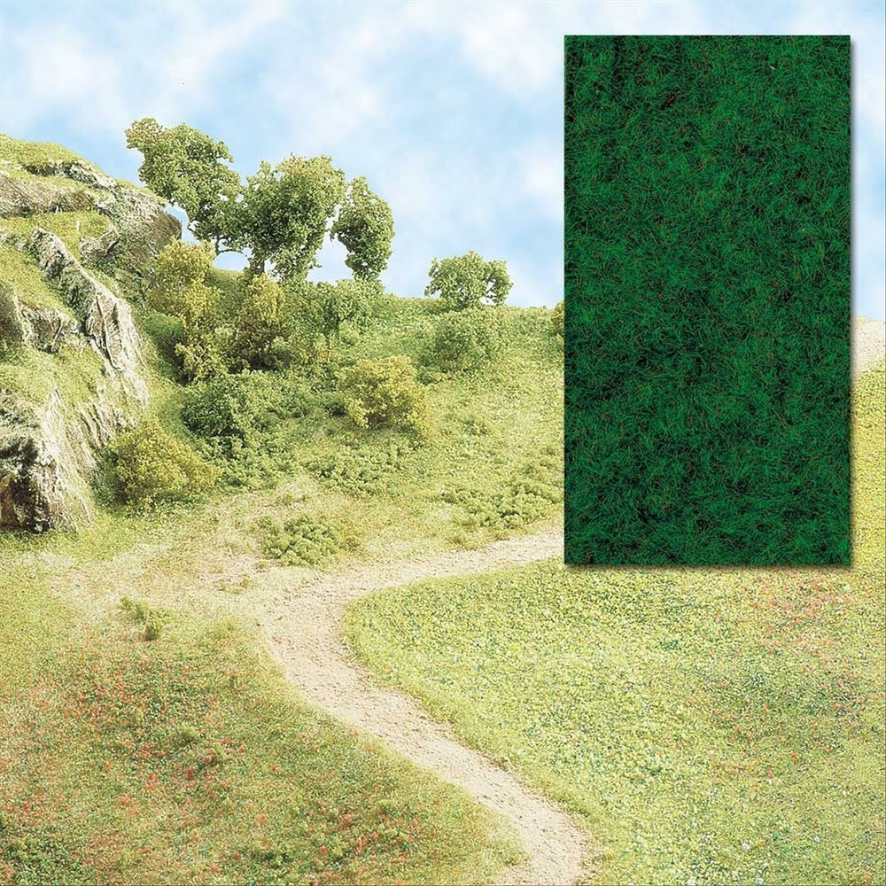 Busch 7110 All Scale Grass Flocking, Dark Green (20g)