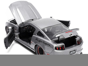 2010 Ford Mustang GT Gray Metallic with Flames "Ford Motor Company" "Bigtime Muscle" Series 1/24 Diecast Model Car by Jada