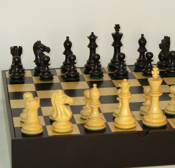 Little Shop of Magic Chess Set - Black/Natural Pro Chessmen on Black/Maple Chest — Board Game