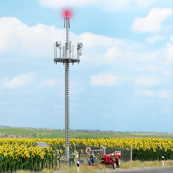 Busch 5401 HO Scale Cell Tower with Flashing Warning Light