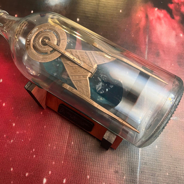 CCHobbyFun Star Trek USS Discovery NCC-1031 Starship in a Bottle