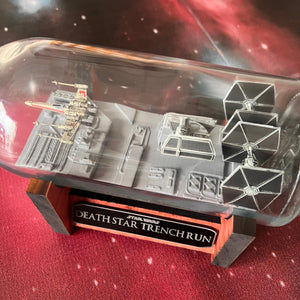 CCHobbyFun Star Wars Death Star Trench Run in a Bottle