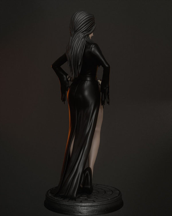 Elvira - Mistress of the Dark - 1:4 Scale
