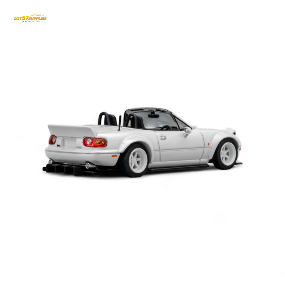 Microturbo Custom MX5 Rocket Bunny - Metallic White 1:64