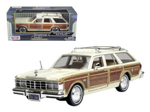 1979 Chrysler Lebaron Town & Country Cream 1/24 Diecast Model Car by Motormax — physical