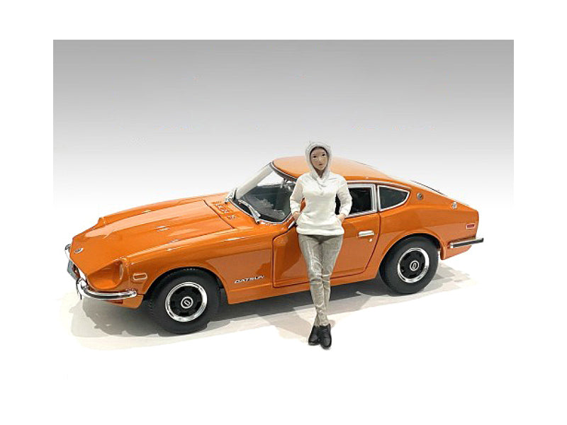 "Car Meet 2" Figurine I for 1/24 Scale Models by American Diorama — Scale Model Accessories