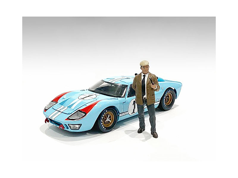 "Race Day 2" Figurine III for 1/24 Scale Models by American Diorama — Scale Model Accessories
