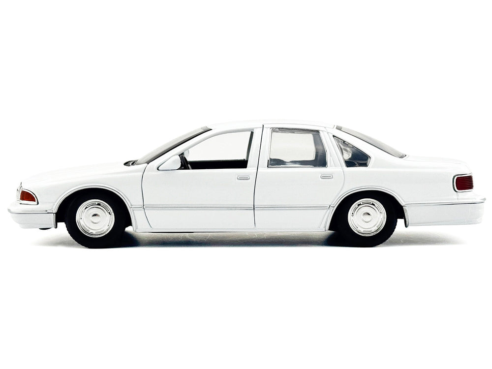 1993 Chevrolet Caprice Police Car Unmarked White "Custom Builder's Kit" Series 1/24 Diecast Model Car by Motormax
