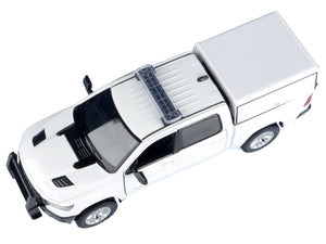 2019 RAM 1500 Laramie Crew Cab Pickup Truck with Truck Bed Camper White "Custom Builder's Kit" Series 1/27 Diecast Model Car by Motormax