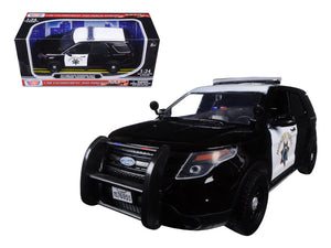 2015 Ford Interceptor Police Utility "California Highway Patrol" (CHP) Black and White 1/24 Diecast Model Car by Motormax —