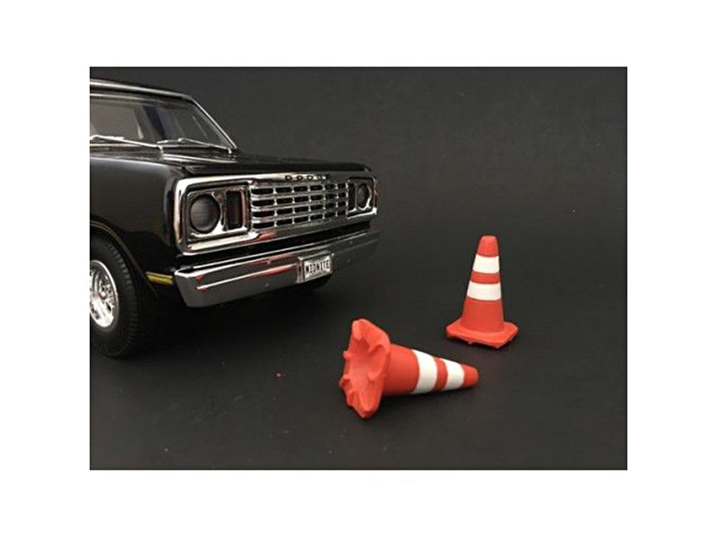 Traffic Cones Set of 4 Accessory For 1:24 Models by American Diorama — Scale Model Accessories