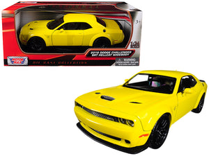 2018 Dodge Challenger SRT Hellcat Widebody Yellow 1/24 Diecast Model Car by Motormax — physical
