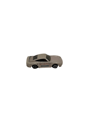 S and E Hobbies and Collectables Hot Wheels Porsche 959 Diecast Pink