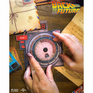 Back to the Future™ Back to the Future: A Letter From the Past strategy game [Spanish Edition] — Board Game