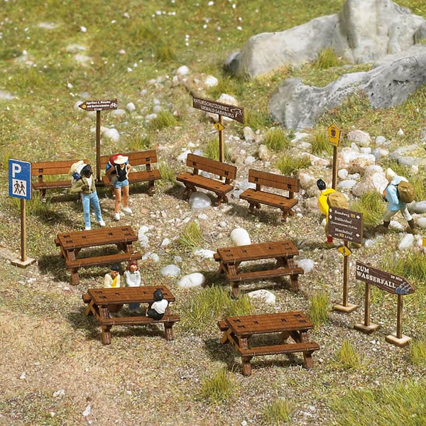 Black Forest® Hobby Supply Co Busch 1484 HO Scale Wooden Outdoor Furniture Set - Kit — HO Scale Structures > Busch