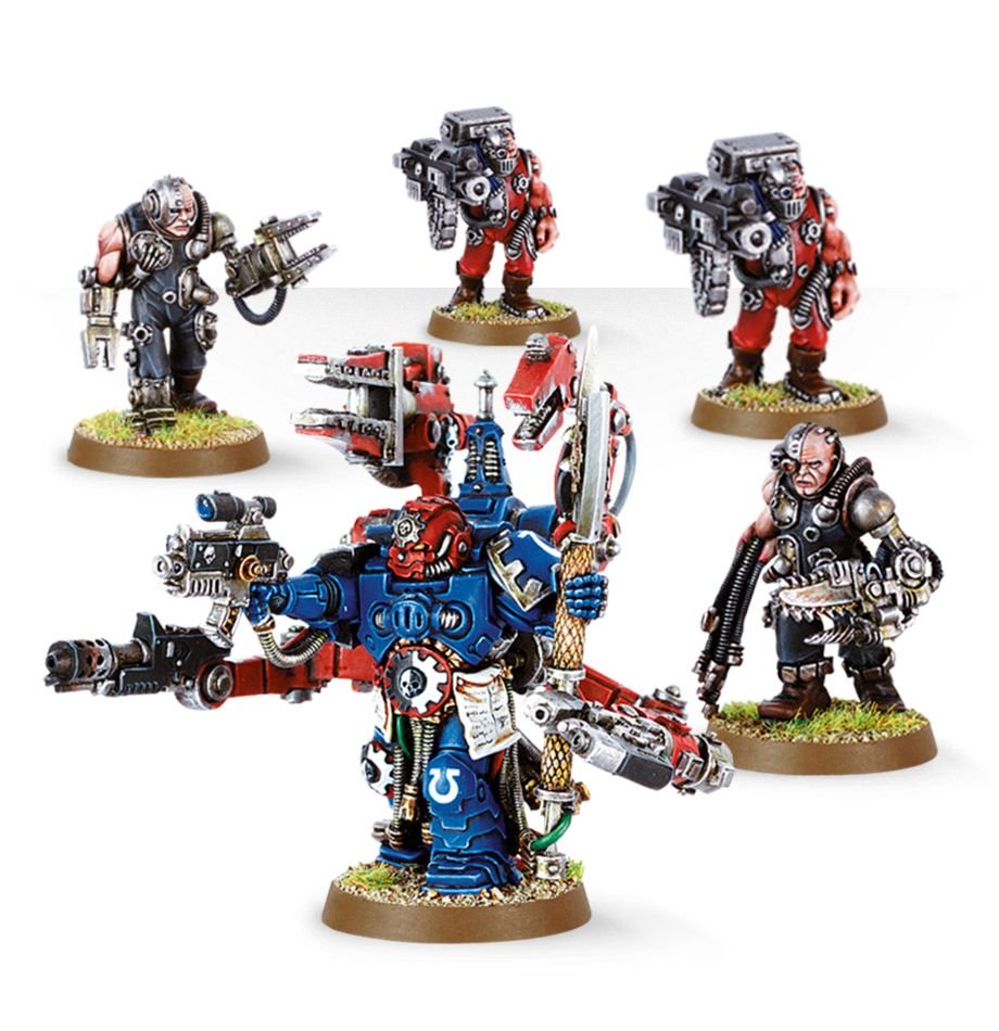 Warhammer 40K: Space Marines - Techmarine with Servitors