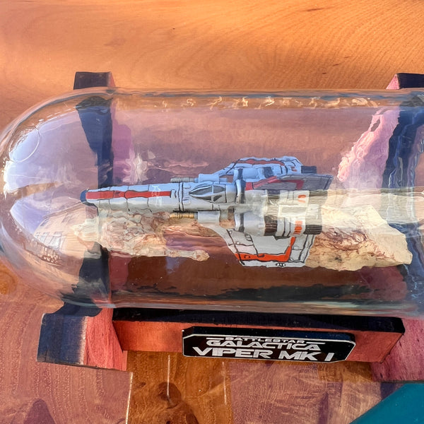 CCHobbyFun Battlestar Galactica Colonial Viper MK I Starship in a Bottle — Collectibles