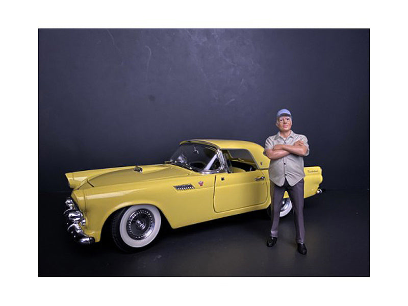 "Weekend Car Show" Figurine II for 1/24 Scale Models by American Diorama — Scale Model Accessories