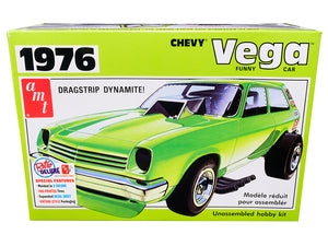 AMT - Skill 2 Model Kit 1976 Chevrolet Vega Funny Car 1/25 Scale Model — Plastic model kit