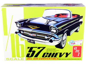 AMT - Skill 3 Model Kit 1957 Chevrolet Bel Air Convertible 2-in-1 Kit 1/16 Scale Model — Plastic model kit