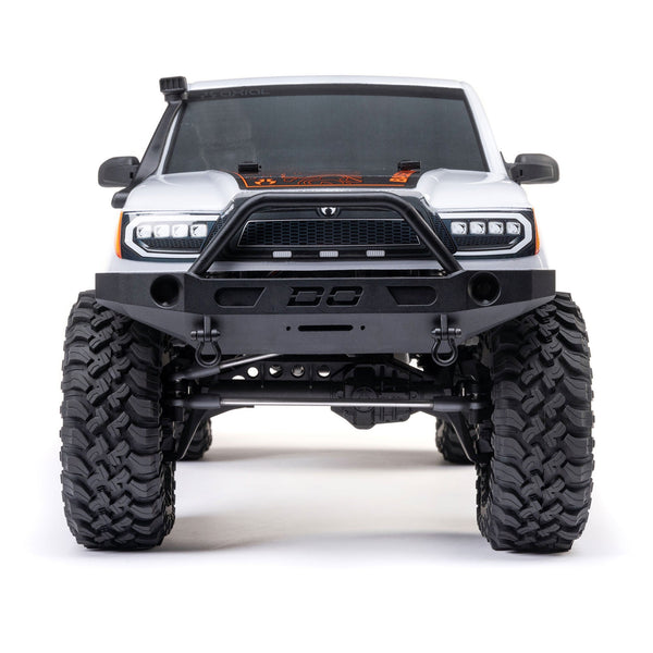 Axial AXI-1375T1 1/10 SCX10 III Base Camp 4X4 RTR Brushed Rock Crawler, White
