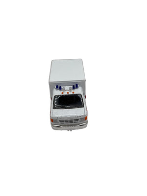 Corgi Ford E-350 Diecast white - Echo Six Hobbies