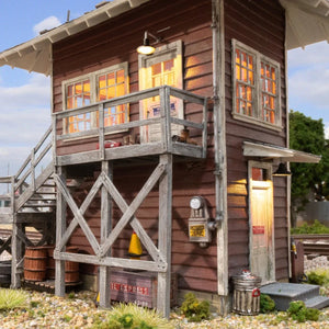 Woodland Scenics BR5074 HO Scale Built Up Structure - Interlocking Switch Tower