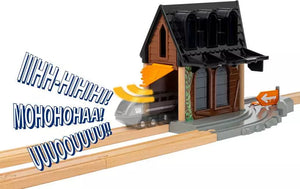 Brio: World Smart Tech Sound Spooky Train Station - Echo Six Hobbies