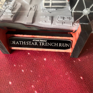 CCHobbyFun Star Wars Death Star Trench Run in a Bottle