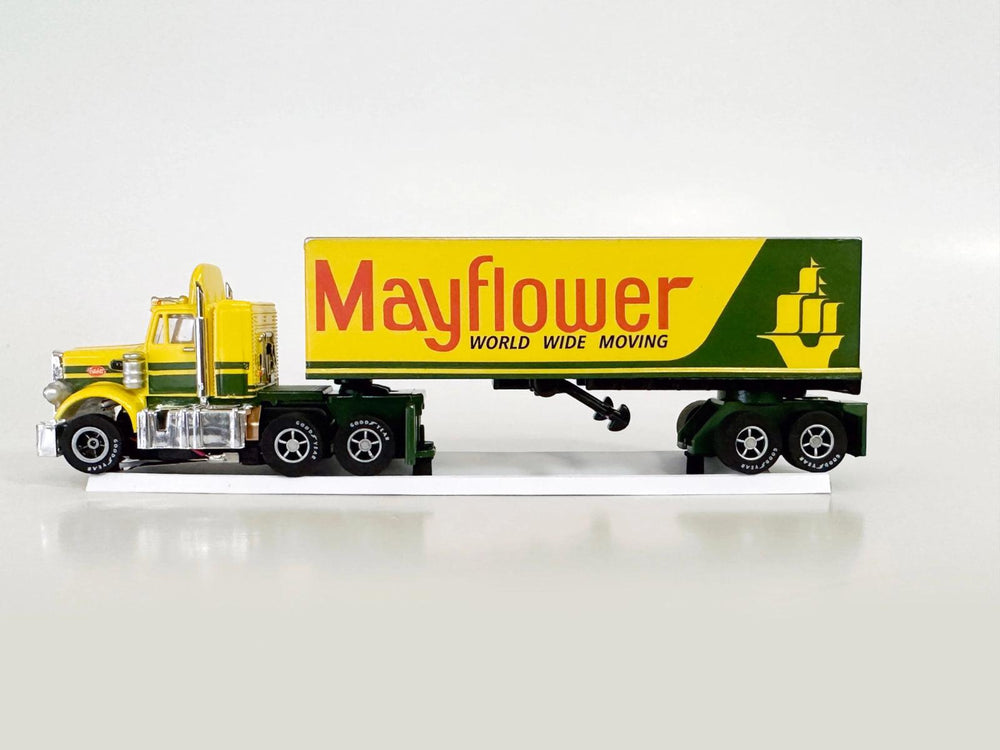 PowerHobby Auto World Exclusive Peterbilt 359 Truck Trailer Mayflower AFX HO slot car CP7984
