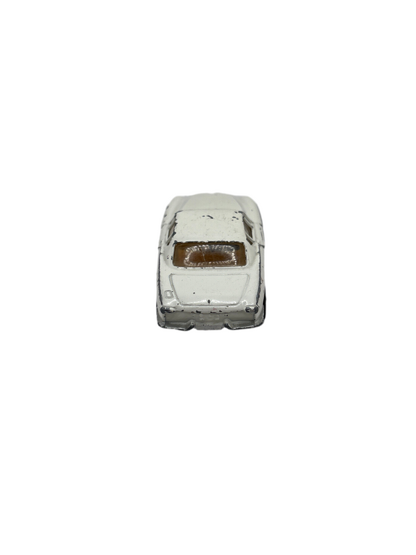 Corgi Volvo P1800 Diecast white - Echo Six Hobbies