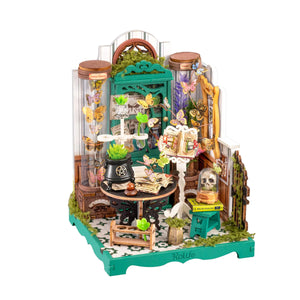 Echo Six Hobbies Robotime Rolife Potions Workshop DS057 DIY miniature house — completed model