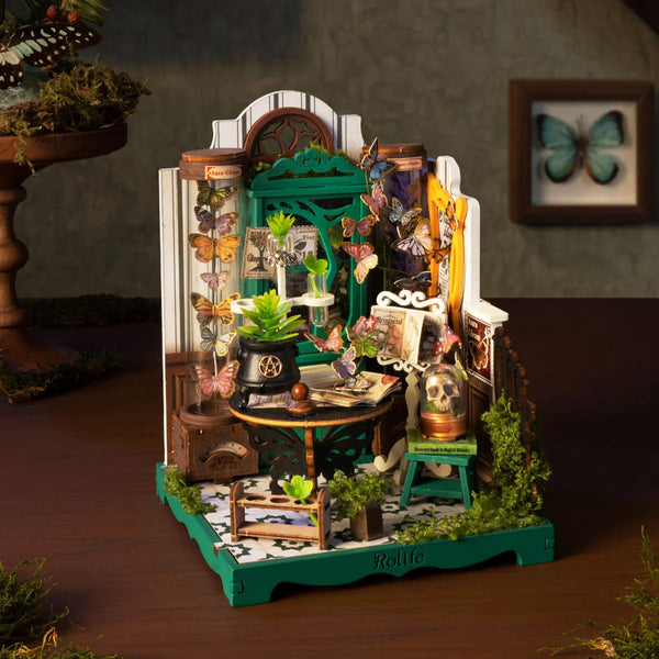 Echo Six Hobbies Robotime Rolife Potions Workshop DS057 DIY miniature house — display setting