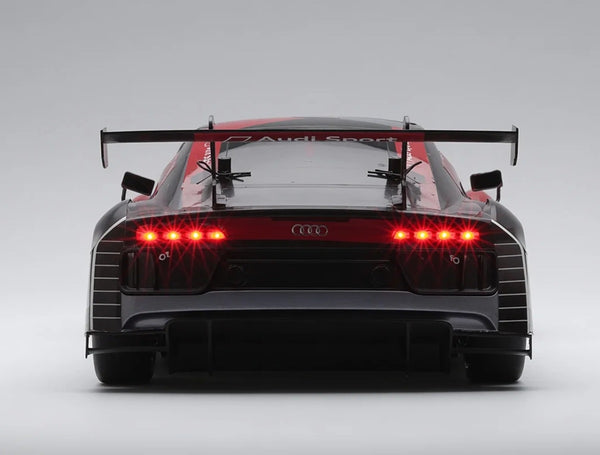 Carisma M40S 2.0 Chassis with Audi R8 LMS Body CIS93068 — product image 3