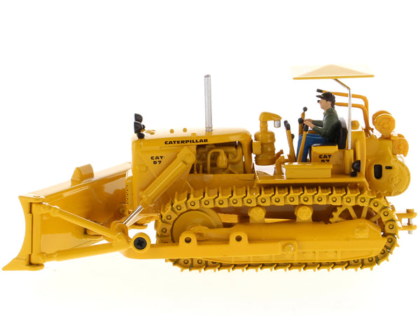 CAT Caterpillar D7C Track-Type Tractor Dozer Yellow with Operator "Vintage Series" 1/50 Diecast Model by Diecast Masters — Echo Six Hobbies, view 2