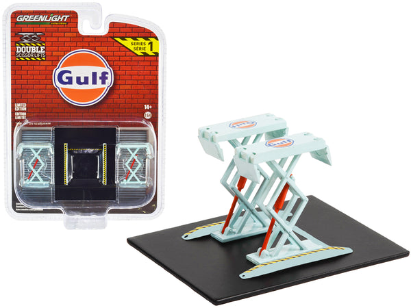 Automotive Double Scissor Lift "Gulf Oil" Light Blue "Double Scissor Lifts" Series 1 1/64 Diecast Model by Greenlight — Echo Six Hobbies, view 1