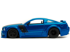 2006 Ford Mustang GT Blue Metallic with Matt Black Hood and Stripes "Bigtime Muscle" Series 1/24 Diecast Model Car by Jada — Echo Six Hobbies, view 3