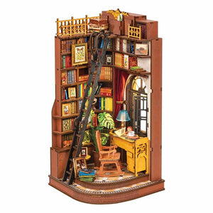 Echo Six Hobbies Rolife Silent Corner Study TGE02 book nook image 1