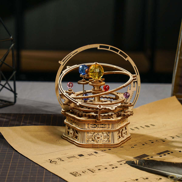 Echo Six Hobbies ROKR Starry Night Orrery mechanical music box kit packaging and instruction manual