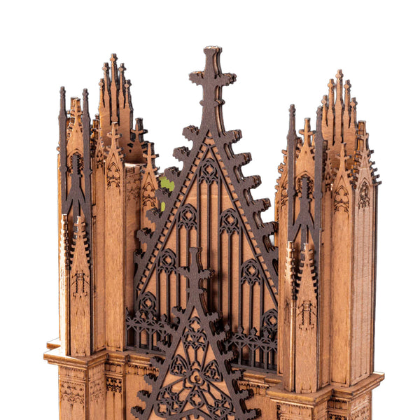 Echo Six Hobbies Rolife Twin-Tower Cathedral Gothic detail TGA01