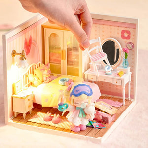 Echo Six Hobbies Rolife Lovely Pink Bedroom DW016 miniature house, product image 4
