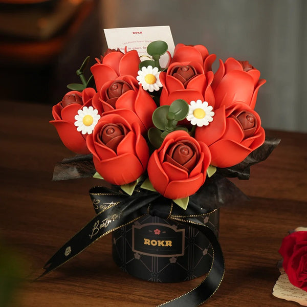 Echo Six Hobbies ROKR Red Rose Bouquet DIY 3D Puzzle, finished red rose arrangement with greeting card