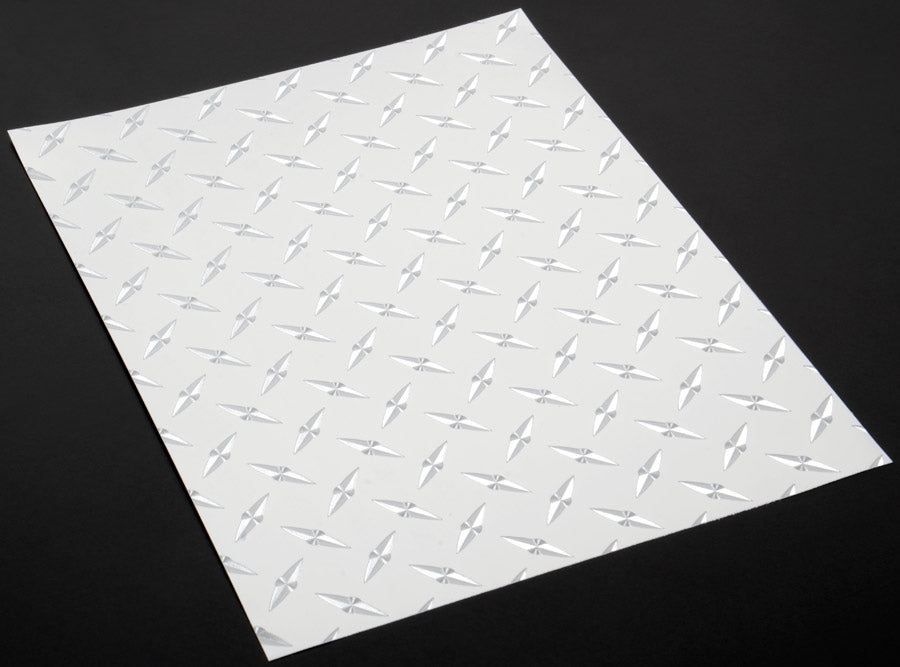 Realistic looking 6" X 8" Chrome Diamond Plate Decal
