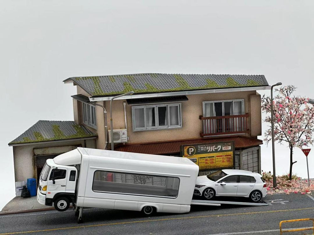 Unique Model Hino 500 HINO Ranger 5th Generation Outriggers WHITE 1:64